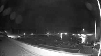 Weather camera view of North Putnam MS.