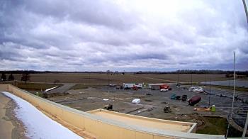 Weather camera view of North Putnam MS.