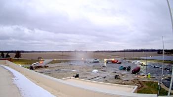 Weather camera view of North Putnam MS.