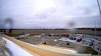 Weather camera view of North Putnam MS.