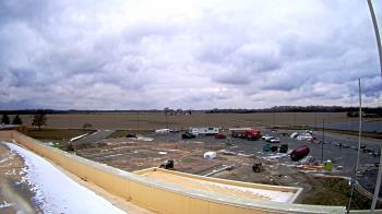 Weather camera view of North Putnam MS.