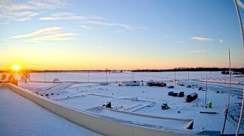 Weather camera view of North Putnam MS.