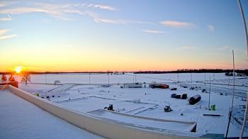 Weather camera view of North Putnam MS.