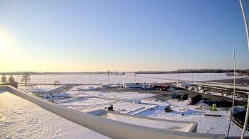 Weather camera view of North Putnam MS.