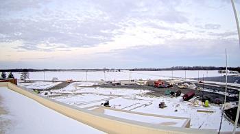 Weather camera view of North Putnam MS.