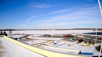 Weather camera view of North Putnam MS.