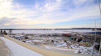 Weather camera view of North Putnam MS.