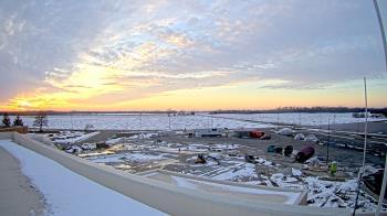 Weather camera view of North Putnam MS.