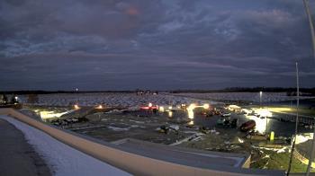 Weather camera view of North Putnam MS.