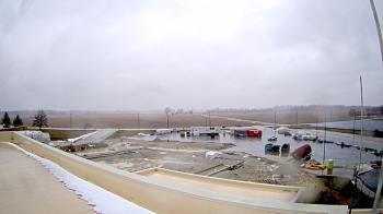 Weather camera view of North Putnam MS.