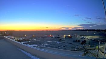 Weather camera view of North Putnam MS.