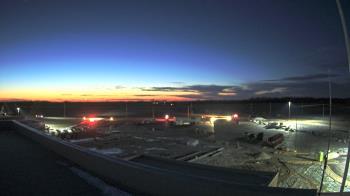 Weather camera view of North Putnam MS.