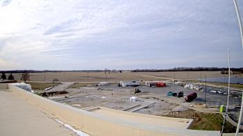 Weather camera view of North Putnam MS.