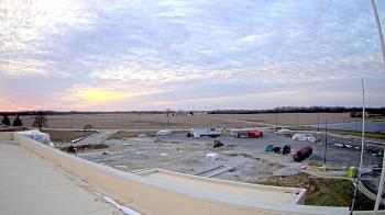 Weather camera view of North Putnam MS.