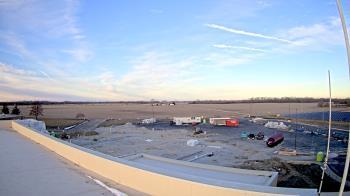 Weather camera view of North Putnam MS.