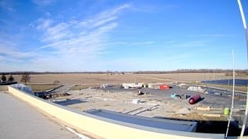 Weather camera view of North Putnam MS.