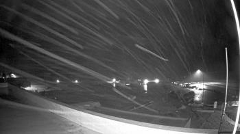 Weather camera view of North Putnam MS.