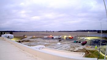 Weather camera view of North Putnam MS.