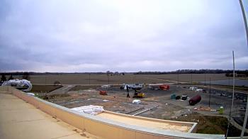 Weather camera view of North Putnam MS.