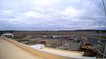 Weather camera view of North Putnam MS.