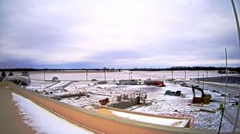 Weather camera view of North Putnam MS.