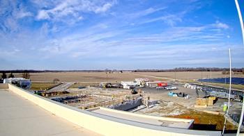 Weather camera view of North Putnam MS.