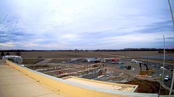 Weather camera view of North Putnam MS.