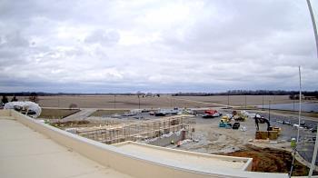 Weather camera view of North Putnam MS.