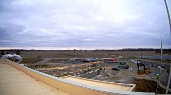 Weather camera view of North Putnam MS.