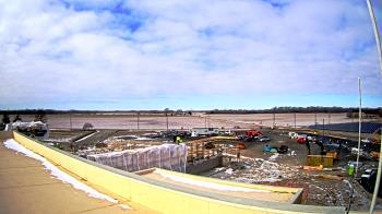 Weather camera view of North Putnam MS.