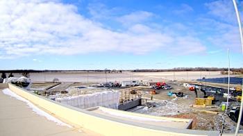 Weather camera view of North Putnam MS.