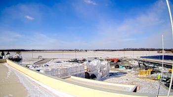 Weather camera view of North Putnam MS.