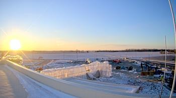 Weather camera view of North Putnam MS.