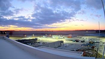 Weather camera view of North Putnam MS.