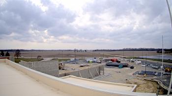 Weather camera view of North Putnam MS.