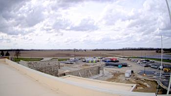 Weather camera view of North Putnam MS.