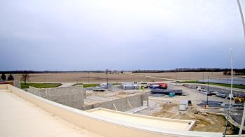 Weather camera view of North Putnam MS.