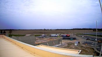 Weather camera view of North Putnam MS.