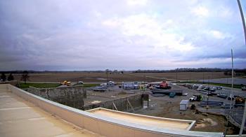 Weather camera view of North Putnam MS.