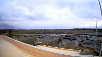 Weather camera view of North Putnam MS.