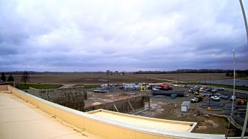 Weather camera view of North Putnam MS.