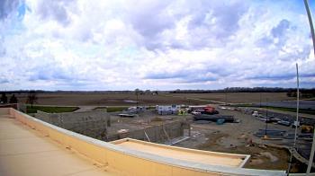 Weather camera view of North Putnam MS.