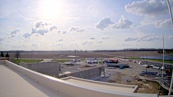 Weather camera view of North Putnam MS.