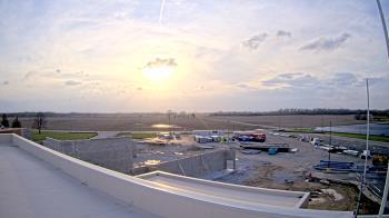 Weather camera view of North Putnam MS.