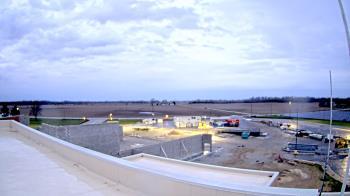 Weather camera view of North Putnam MS.