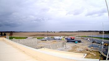 Weather camera view of North Putnam MS.