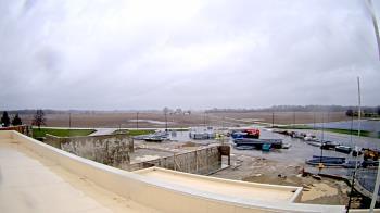 Weather camera view of North Putnam MS.