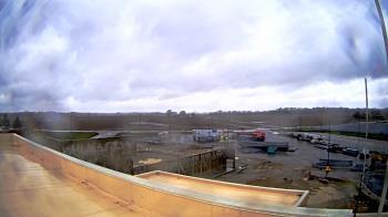 Weather camera view of North Putnam MS.