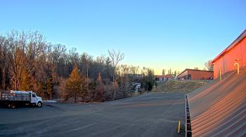 Weather camera view of Rockland County Highway Garage.