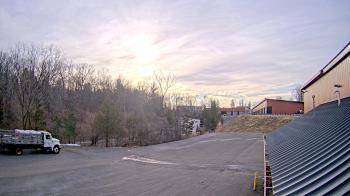 Weather camera view of Rockland County Highway Garage.